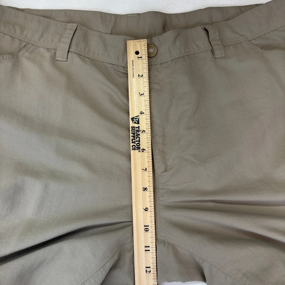 The North Face Men's Cargo Pants 40 x 32 Beige Nylon Lightweight Outdoors Hiking